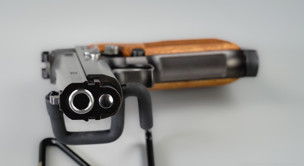 Sig Sauer Germany P210 "Legend S" 9mm Pistol! Like New!-img-10