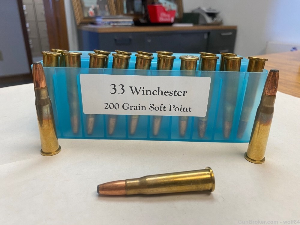 33 Winchester  200 grain Soft Point  33 WCF  NOS -img-0