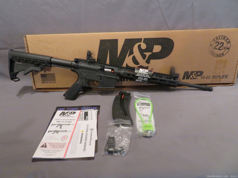 Smith & Wesson M&P 15-22 Sport .22 LR Un-fired in box-img-0