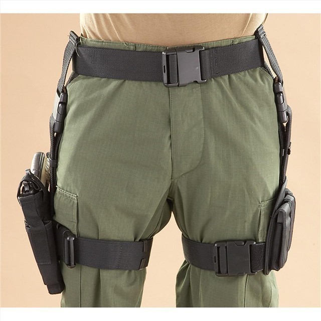 DROP LEG HOLSTER WITH   EXTRA  MAG  POUCHES-img-0