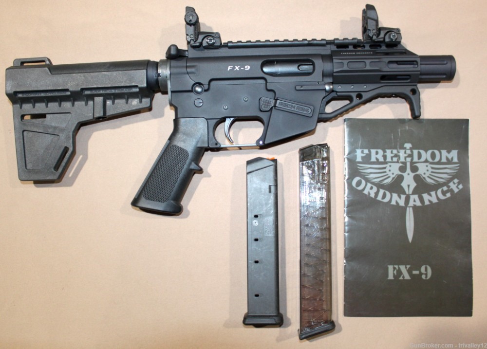 Freedom Ordnance FX-9  with extras-img-0