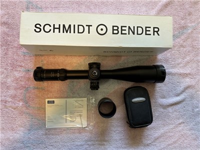 Schmidt & Bender 12-50X56 PMII-2 P4F ( second focal plane )