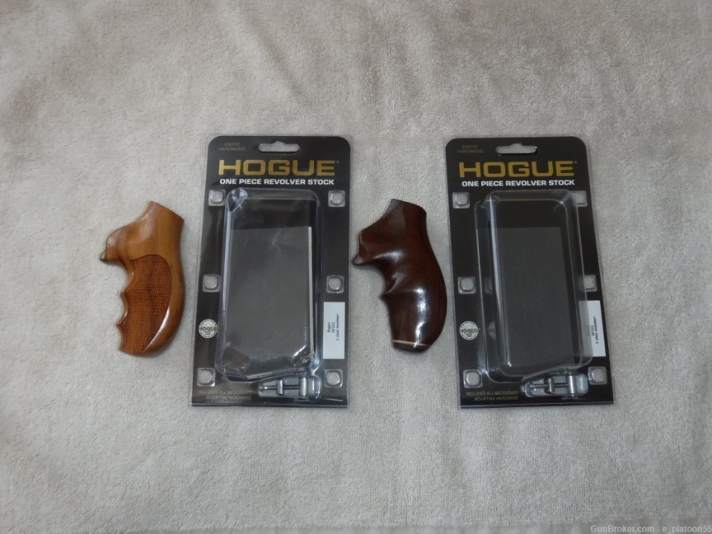 Hogue Grips NEW model Lot of 2 Ruger SP101-img-1