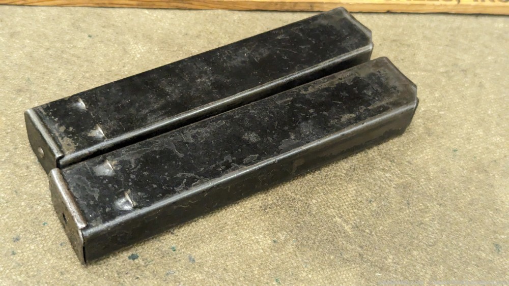 set of 2  9mm 25 round magazines,    unknown maker, or firearm-img-11