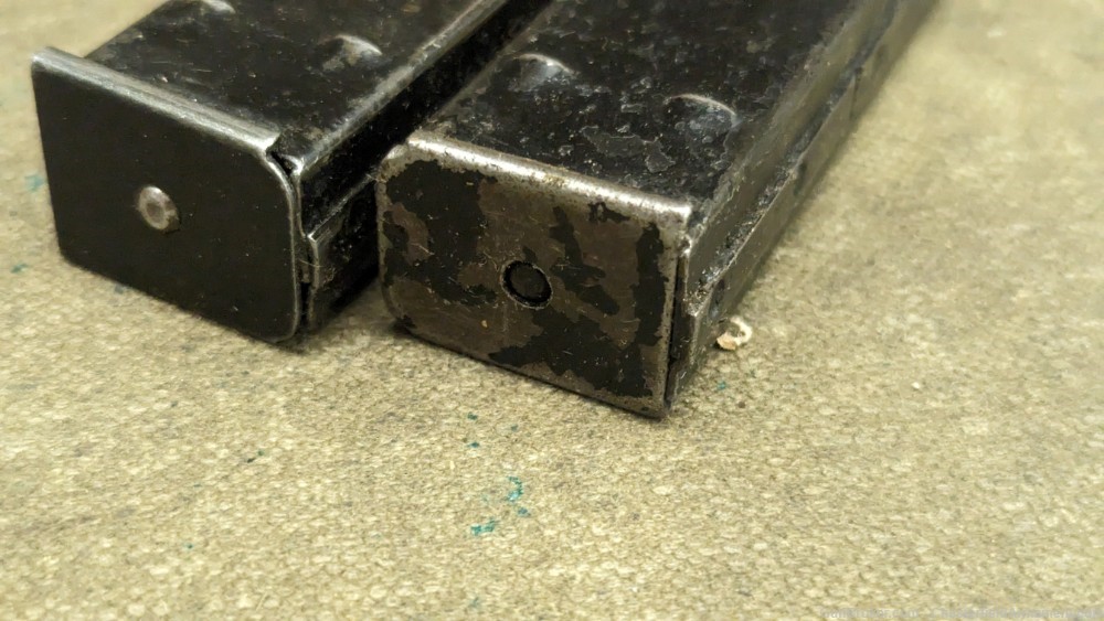 set of 2  9mm 25 round magazines,    unknown maker, or firearm-img-3