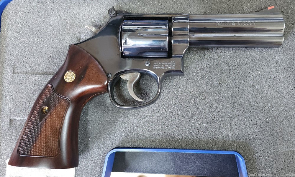 Smith & Wesson S&W 150909 Model 586 Blued 357Mag 357 Mag Magnum 4" Layaway-img-6