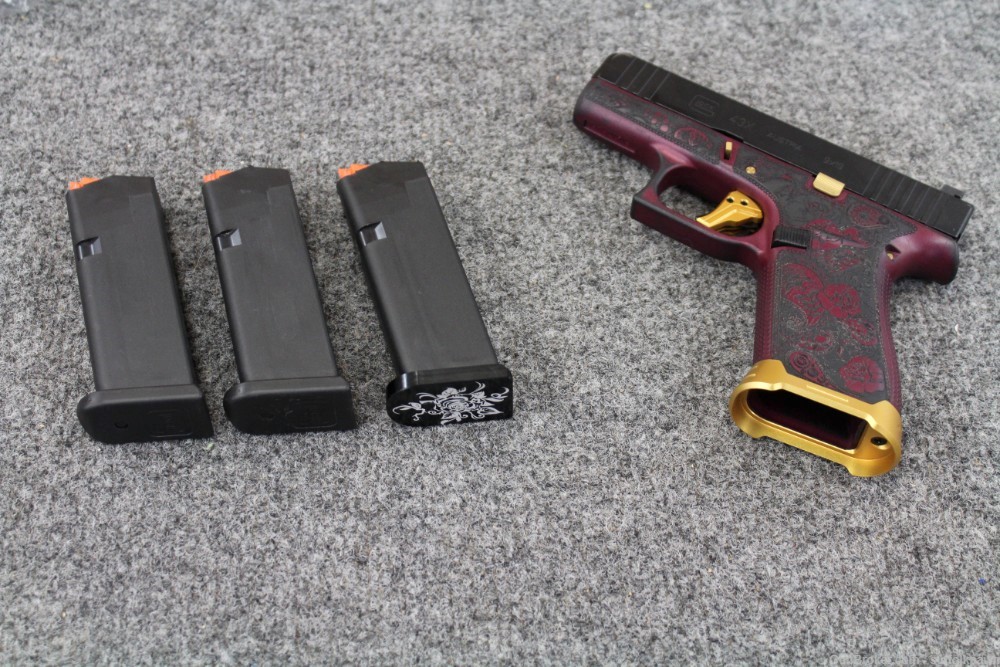 Glock 43X 9mm Custom Semi Auto Pistol w/ 3 Magazines & Case (USED)-img-1