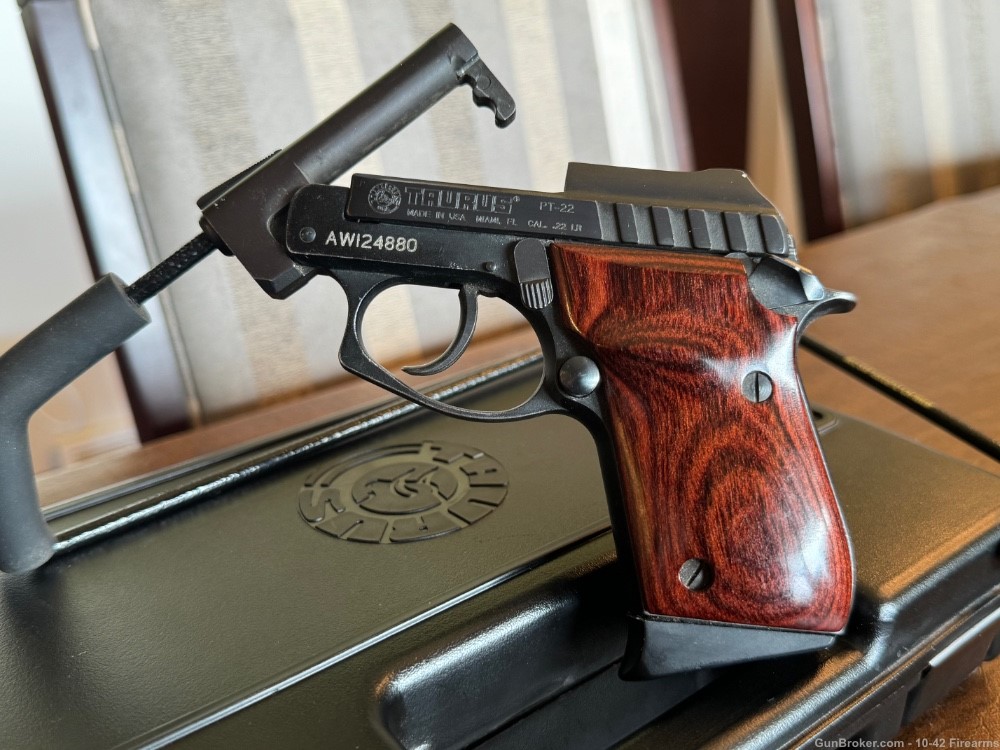 Taurus PT-22 Pistol with Rosewood Grips-img-3