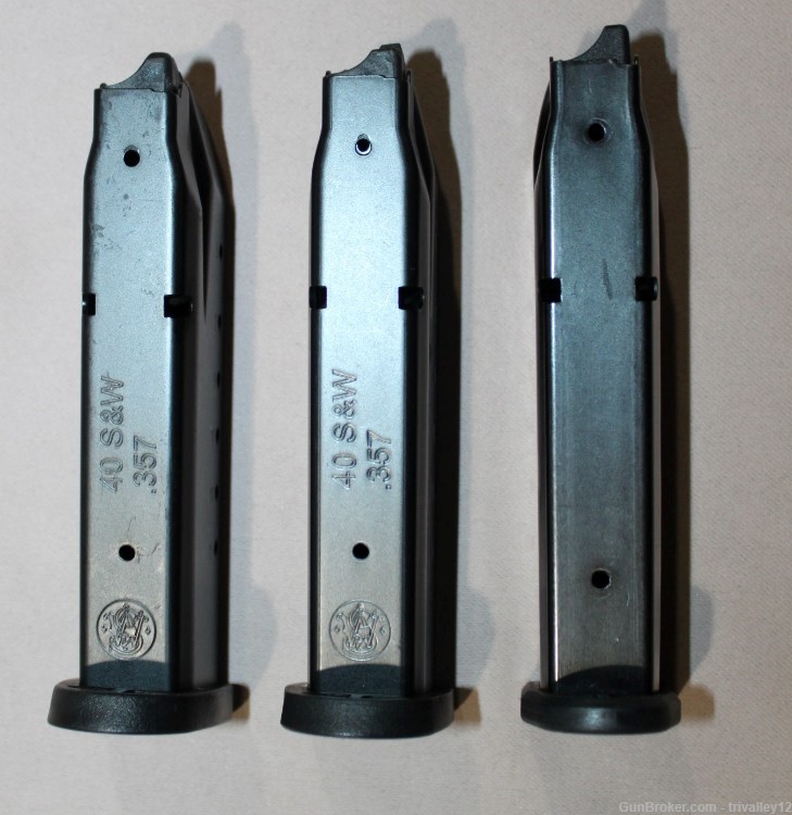 Three (3) Smith & Wesson M&P 40 Mags (2 Factory & 1 Promag)-img-1
