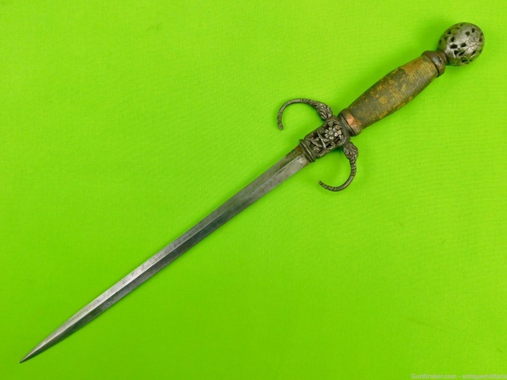 Antique 17 Century French or Italian Left Hand Dagger Knife-img-0