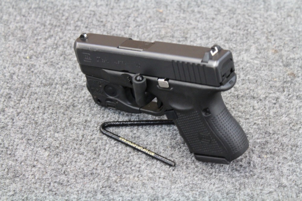 Glock 27 Gen 4 Semi Auto Pistol .40 S&W w/ Mag & TLR-6 Laser Light USED-img-9