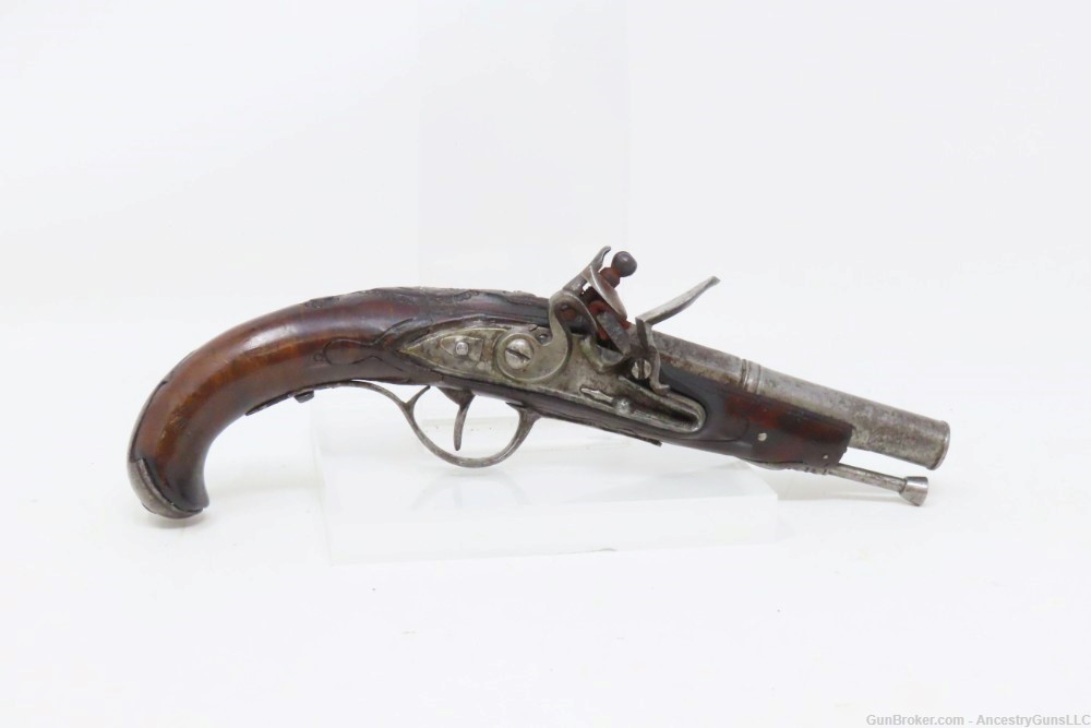 1700s DAINTY EUROPEAN Antique FLINTLOCK Pistol CARVED Stock .32 Caliber-img-1