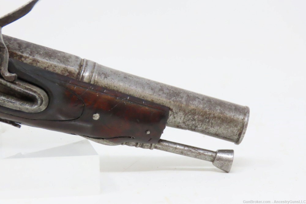 1700s DAINTY EUROPEAN Antique FLINTLOCK Pistol CARVED Stock .32 Caliber-img-4