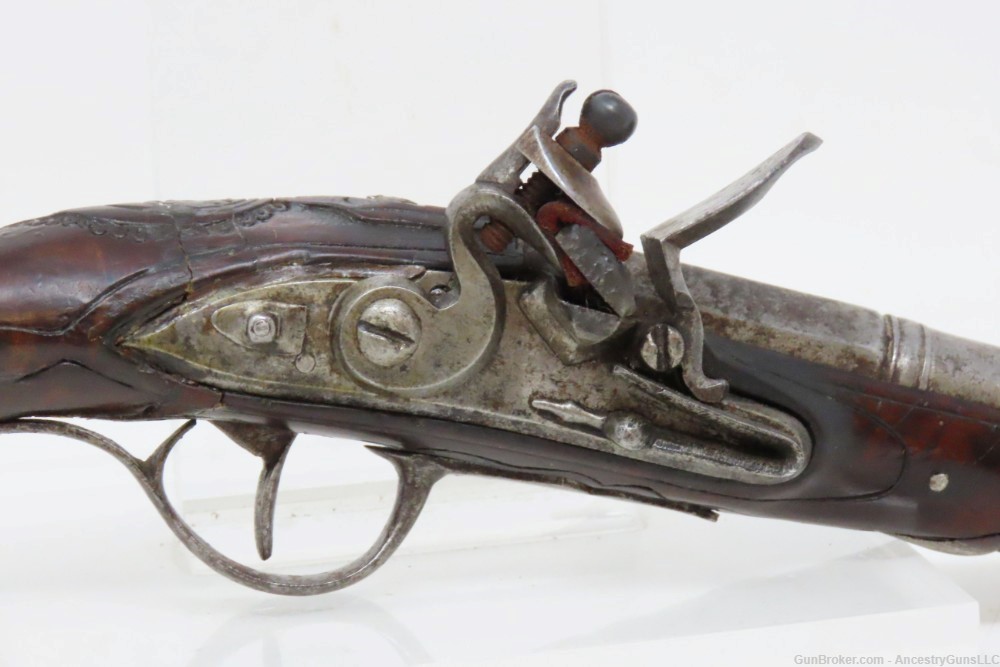 1700s DAINTY EUROPEAN Antique FLINTLOCK Pistol CARVED Stock .32 Caliber-img-3