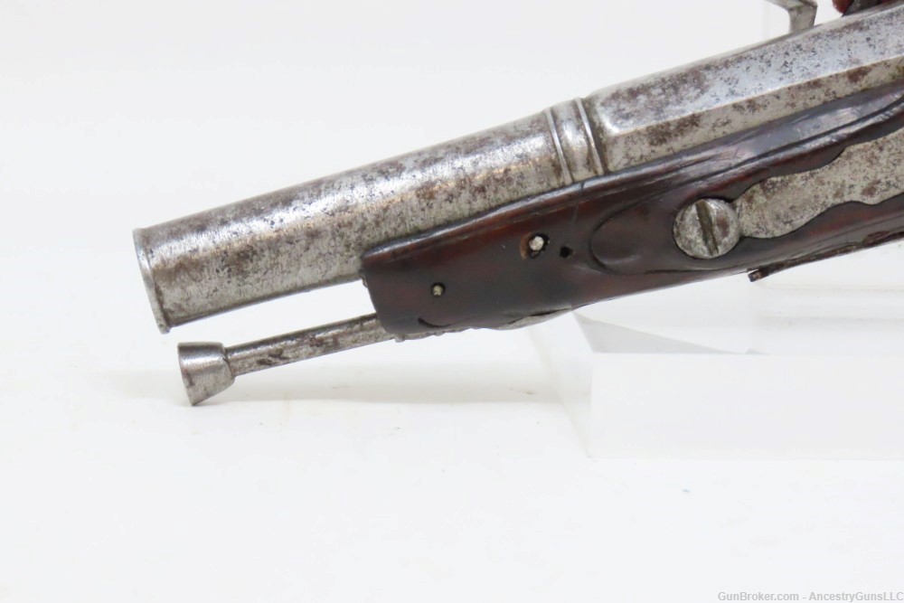 1700s DAINTY EUROPEAN Antique FLINTLOCK Pistol CARVED Stock .32 Caliber-img-15