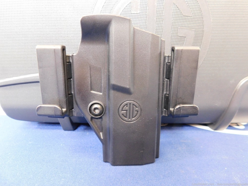 Sig Sauer P365 Tacpac 9mm 3.1" BBL Three 12 Rd Mags w/ Wilson Combat Grip-img-4
