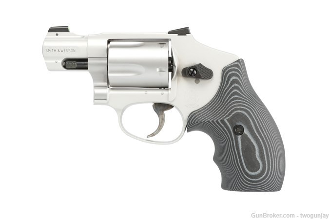 NEW-Smith and Wesson S&W 642 642UC .38 Special 5-Shot VZ Grips NS ! 13995-img-0