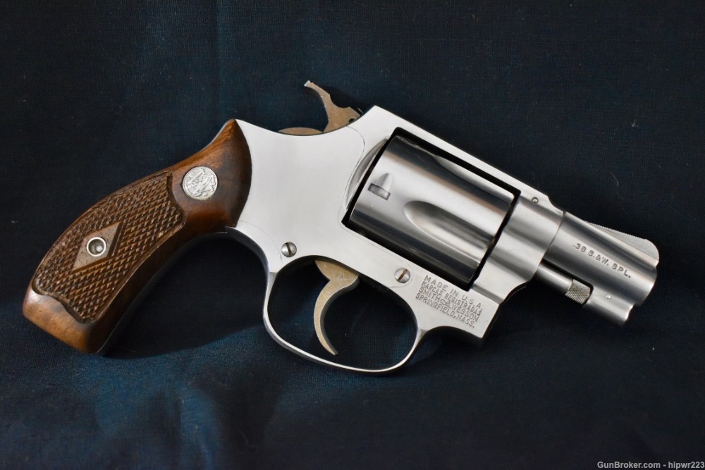 Smith & Wesson Model 60 .38 Special rare early stainless in box BEAUTY! C&R-img-0