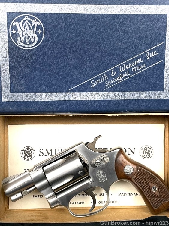 Smith & Wesson Model 60 .38 Special rare early stainless in box BEAUTY! C&R-img-28