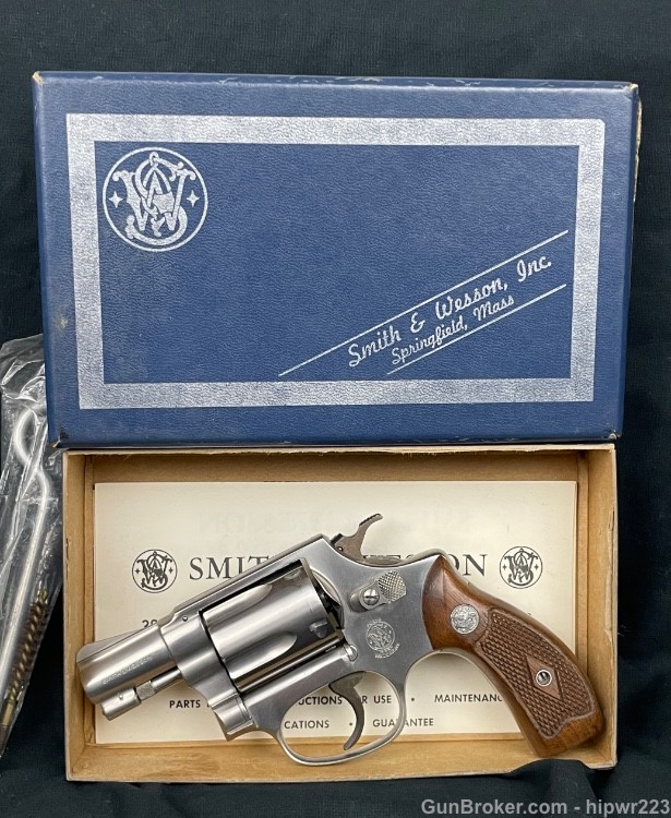 Smith & Wesson Model 60 .38 Special rare early stainless in box BEAUTY! C&R-img-20
