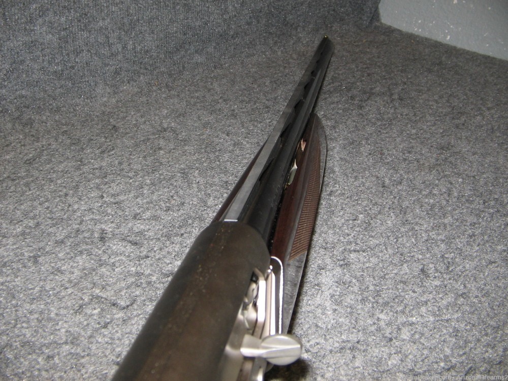 Browning Maxus shotgun in .12GA CLEAN!!-img-7