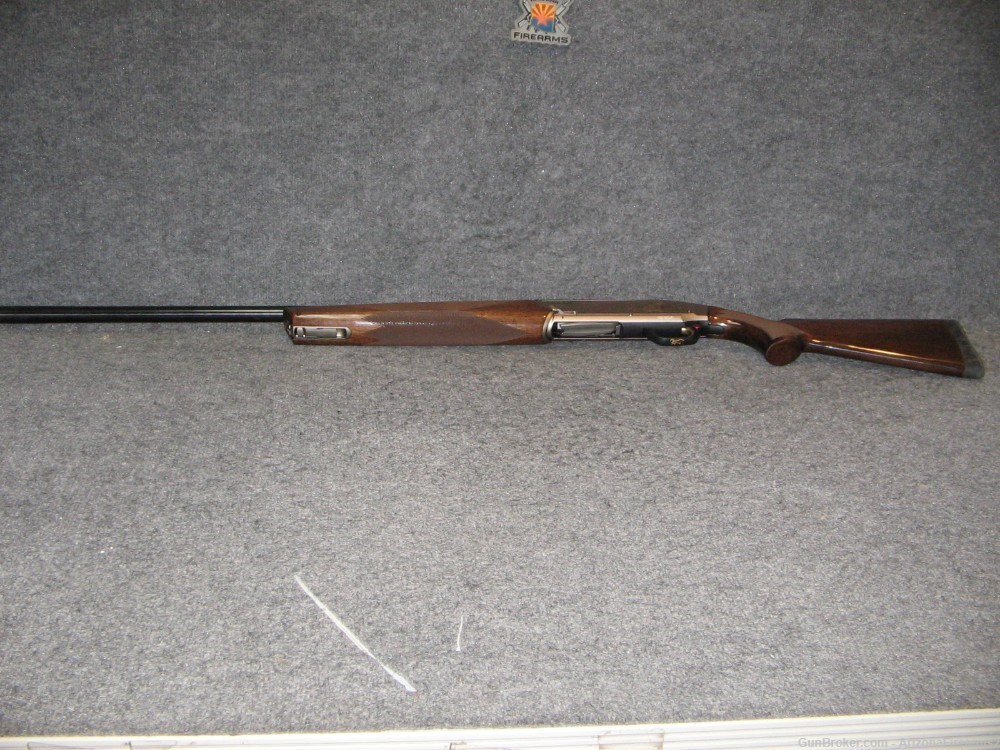 Browning Maxus shotgun in .12GA CLEAN!!-img-3