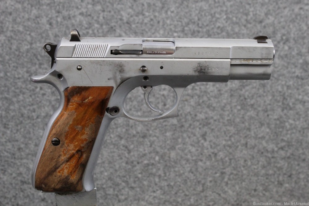 Full Size Tanfoglio Mossad Surplus 9mm Pistol with 2 Star of David Stamped-img-1
