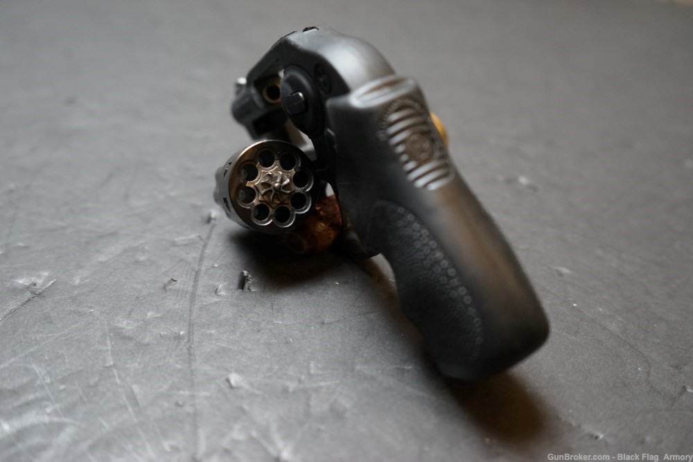 Ruger LCR, .22 LR, Black, Hogue grip, 8 round, Revolver, Bag, Model 5410-img-5