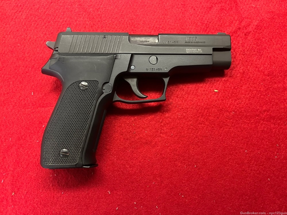 West German Sig Sauer  226 P226 Tysons Corner Unfired In Box  - 1984 "JE"-img-3