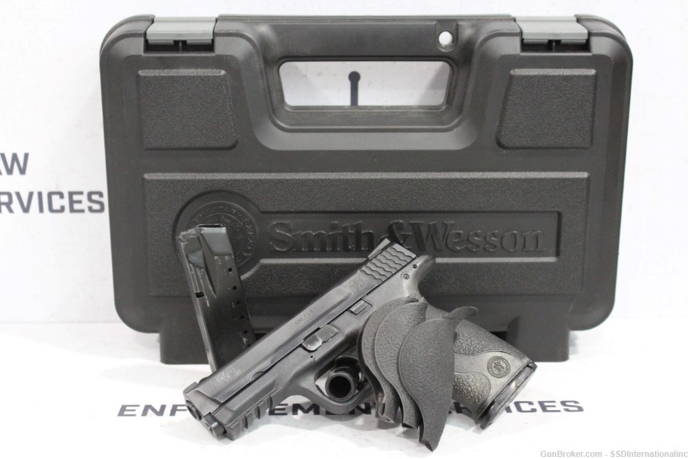 Smith & Wesson M&P40-img-0