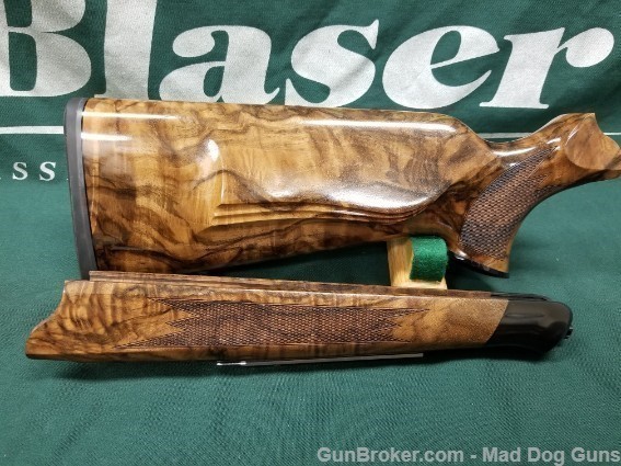 BLASER R8 LEFT HAND STOCK SET, GRADE 7-img-1