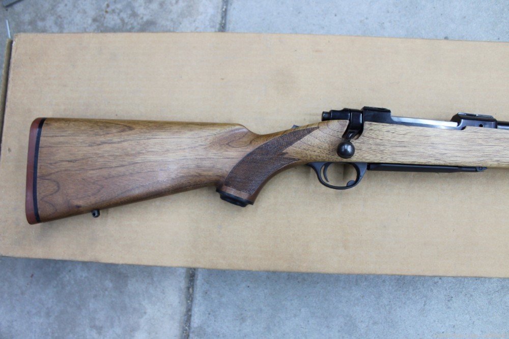 Ruger Model 77  in 7mm Remington Magnum VERY NICE!-img-1