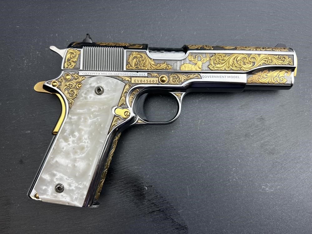 PROTOTYPE - Colt 1911 Whitetail Woodsman Gold Plated Engraved by Altamont-img-7