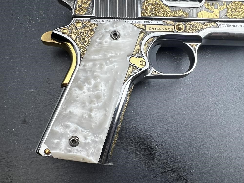 PROTOTYPE - Colt 1911 Whitetail Woodsman Gold Plated Engraved by Altamont-img-11