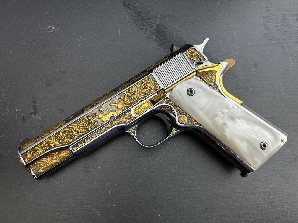 PROTOTYPE - Colt 1911 Whitetail Woodsman Gold Plated Engraved by Altamont-img-15
