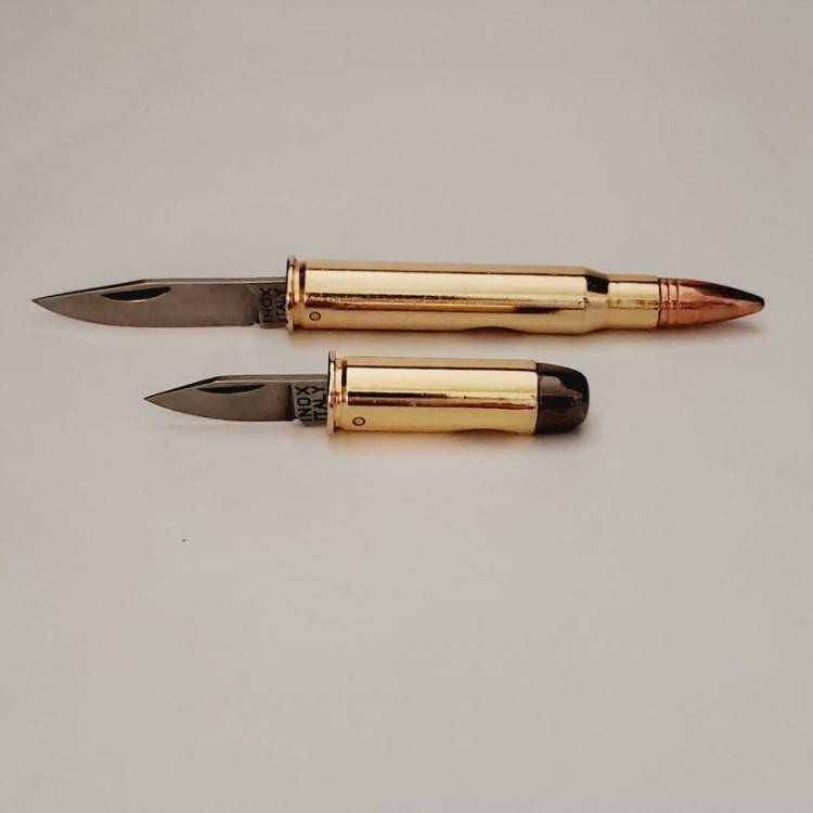 One 30-06 Bullet  & One 44 Magnum Bullet Folding Knife.  ITALIAN.-img-2