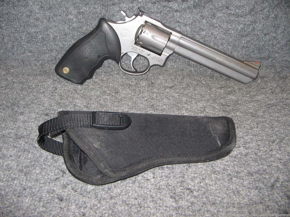 Taurus 66 revolver in .357MAG w/ 6" barrel / stainless / 7 shot-img-9