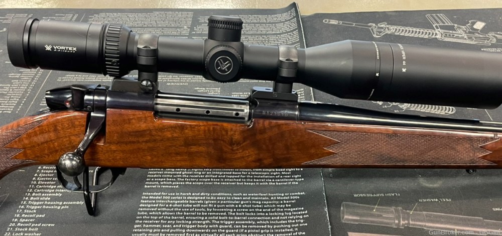 Weatherby Mark V Deluxe - 24" 270 Wby Mag w/Vortex Scope - VGC! PENNY! NR!-img-3