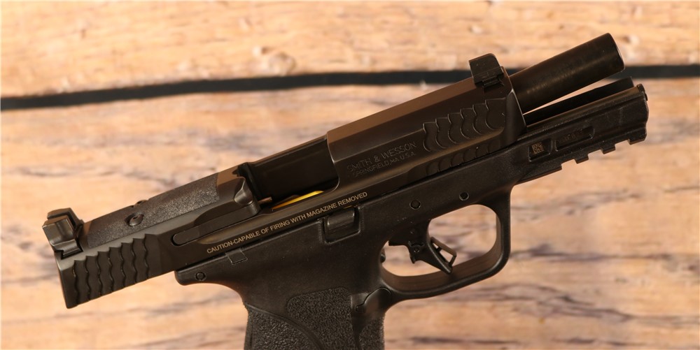 Smith & Wesson M&P10 M2.0 10mm Black 4" Barrel Original Box 2 Mags 15 Round-img-9
