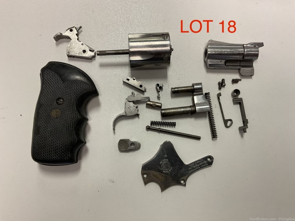 AMADEO ROSSI S.A. MOD M88 REVOLVER PARTS KIT -img-1