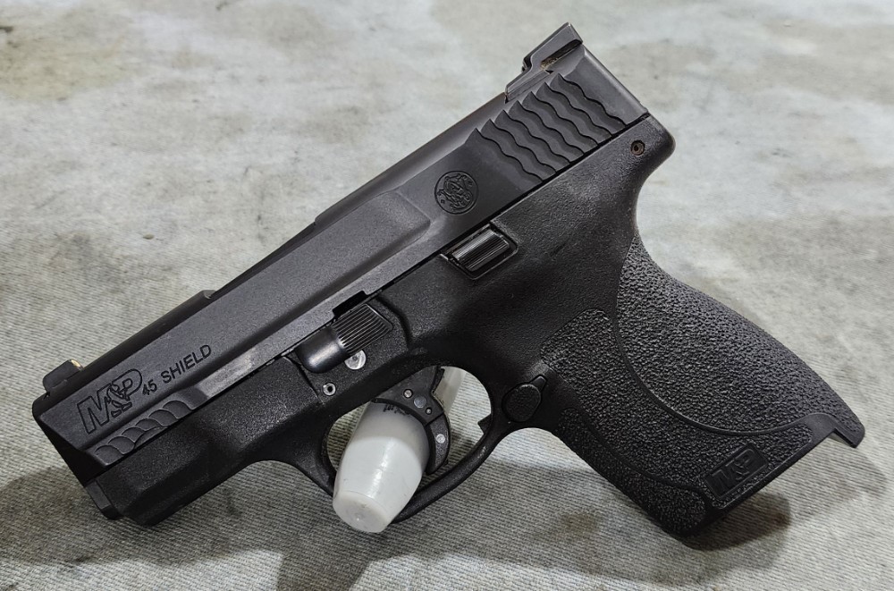 Police Trade Smith & Wesson M&P Shield 45 .45ACP 1 Mag NS S&W-img-1