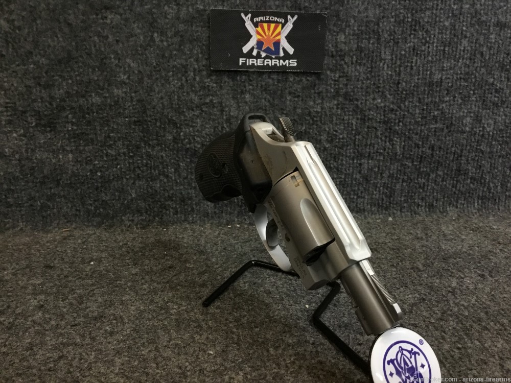 Smith & Wesson 637-2  SA/DA Revolver .38Spl w/ S&W Laser Grip, Snub Nose-img-1