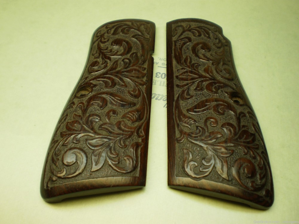 BROWNING HP, CUSTOM ROSE WOOD GRIPS, NEW CONDITION-img-0