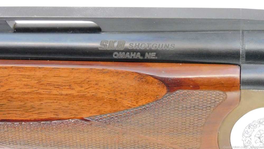 SKB Shotgun 90 TSS Sporting O/U 30" VR 12 GA 3" Adj Comb/Pad Case 5 Chokes-img-4
