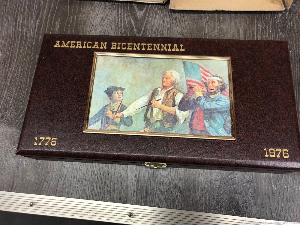 High Standard Bicentennial Commemorative-img-2