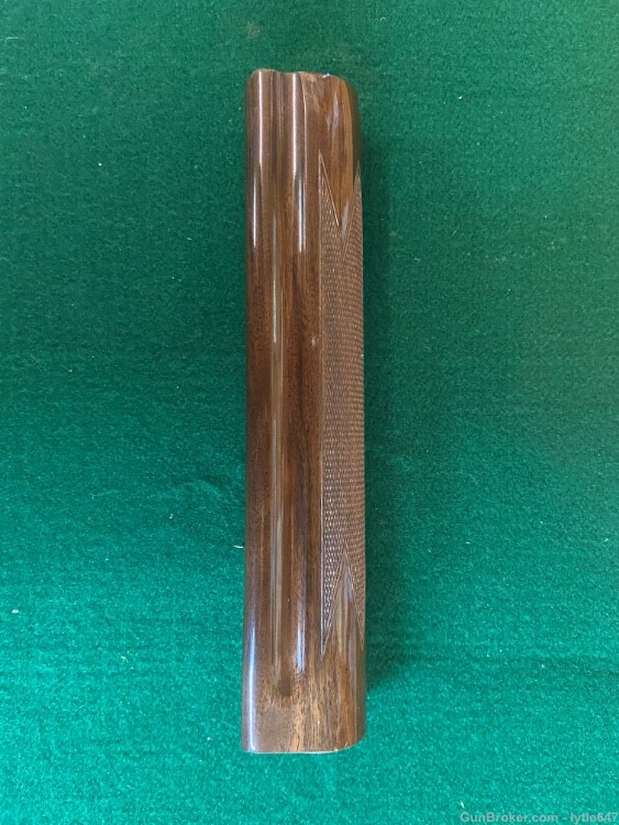 Remington 1100 forend wood 12 ga.-img-1