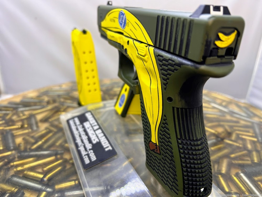Glock 19 Banana, Cerakote and Engraved, With Custom Case by Dakota Bandit-img-3