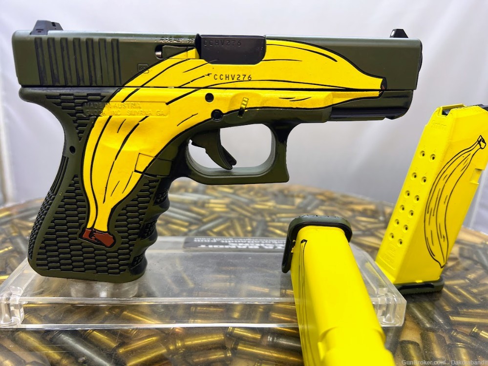Glock 19 Banana, Cerakote and Engraved, With Custom Case by Dakota Bandit-img-12
