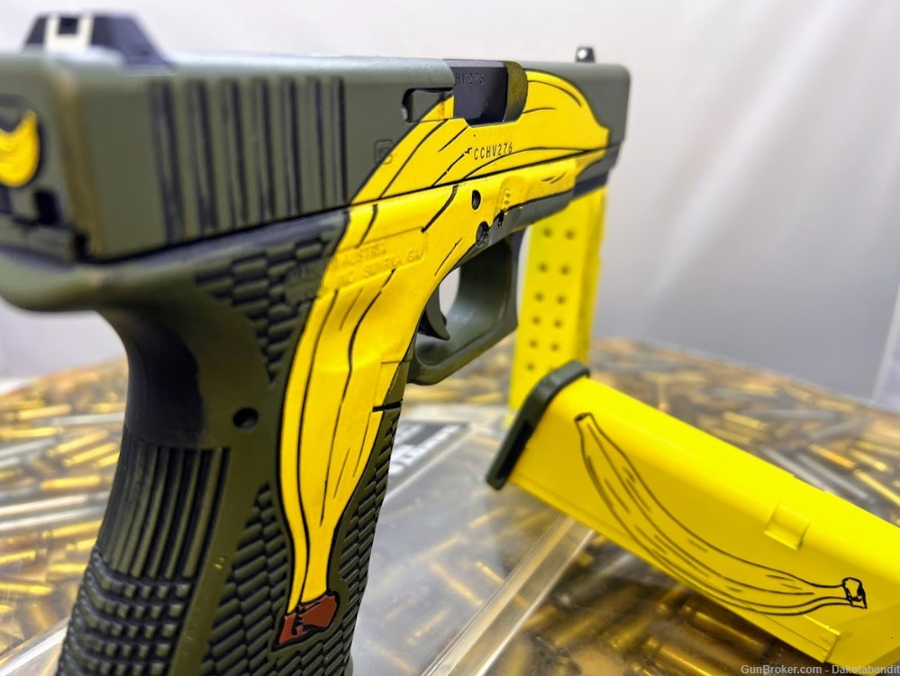 Glock 19 Banana, Cerakote and Engraved, With Custom Case by Dakota Bandit-img-8