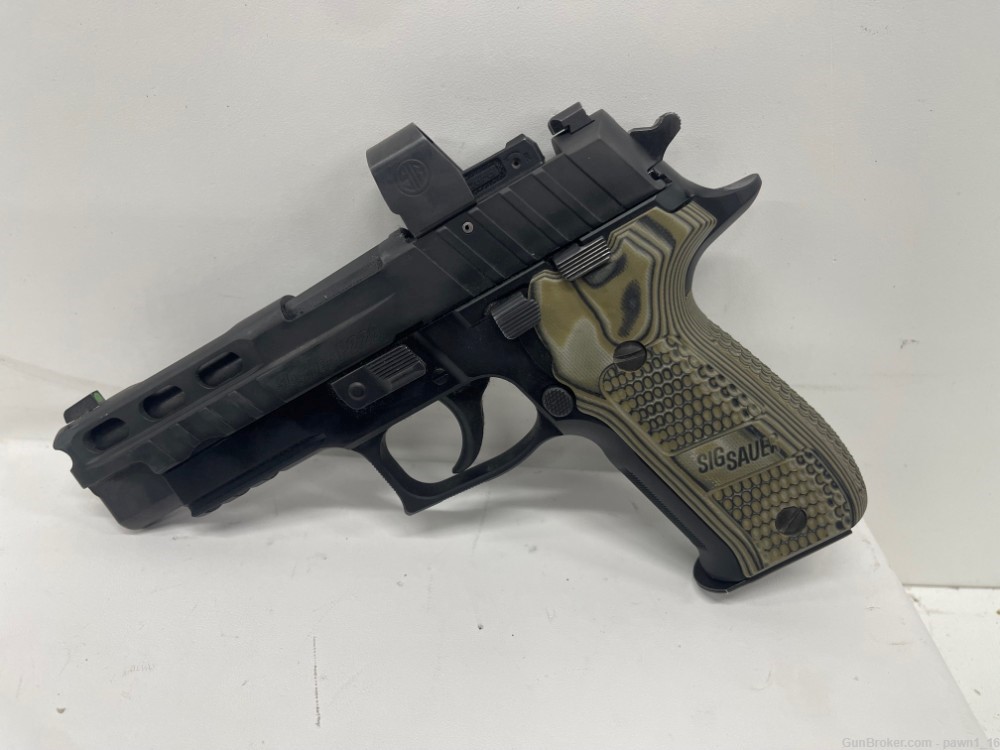Sig Sauer P226 Procut, acid grips with holster and optic -img-0